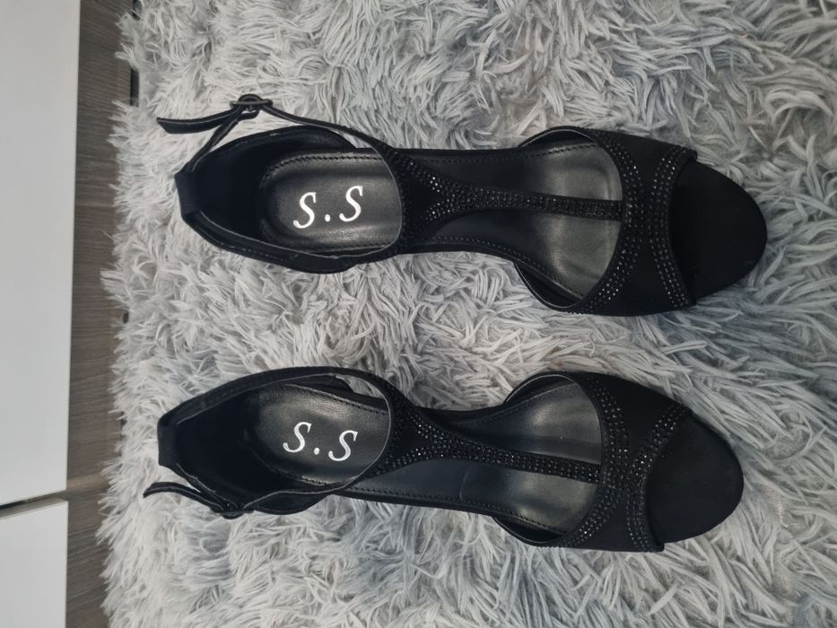 Sandale damă mărimea 39