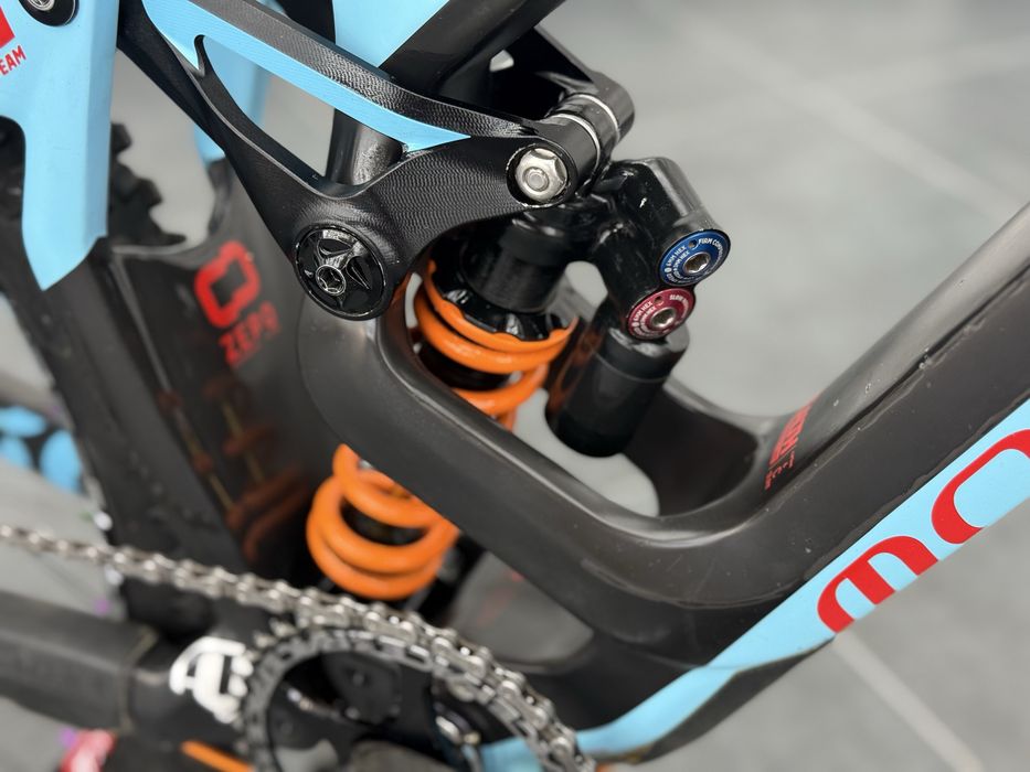 Mondraker Summum Pro Team S размер 27.5 цола 1х10 Shimano Saint