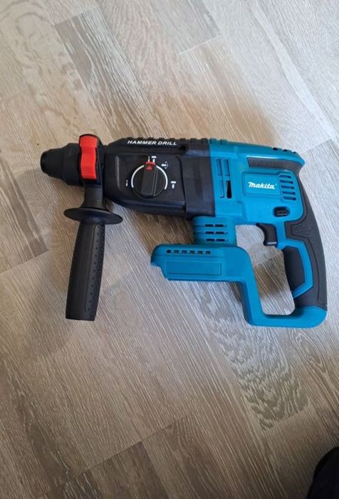 Набор инструментов Makita 4в1