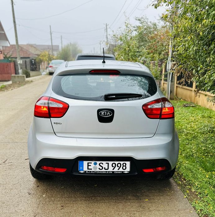 Vând Kia Rio 2012 / 1.2 Benzina