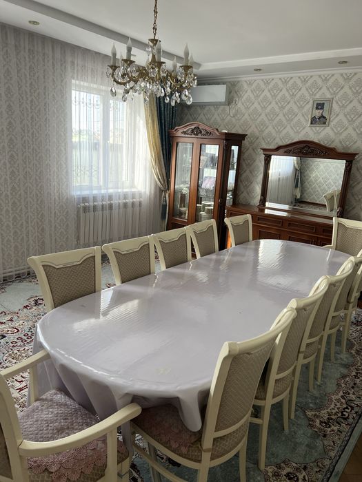 Стол стуль гостевой