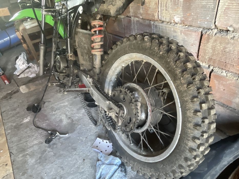 125cc кросов мотор продава се НА ЧАСТИ