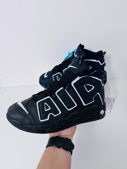 Nike Sneakers UP Tempo