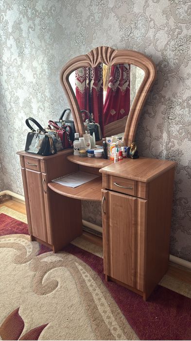 Спальная гарнитура