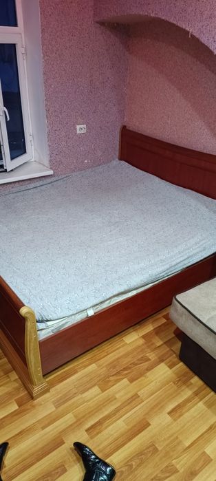 спалные матрас +камот ойнали + 2 та тумба