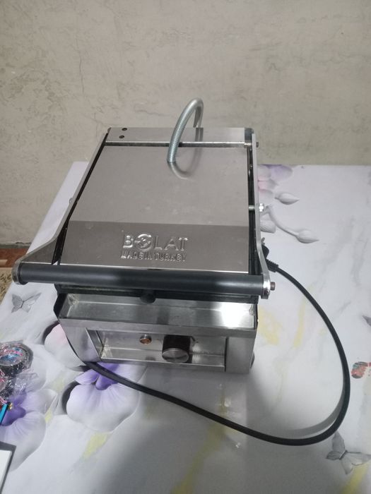 Продам 2 гриль аппарата для Фаст-фуд.