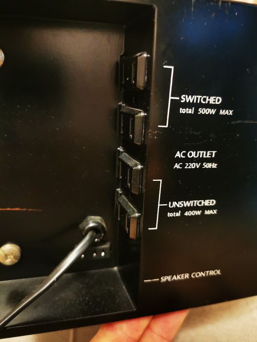 Amplificator și preamplificator Mitsubishi