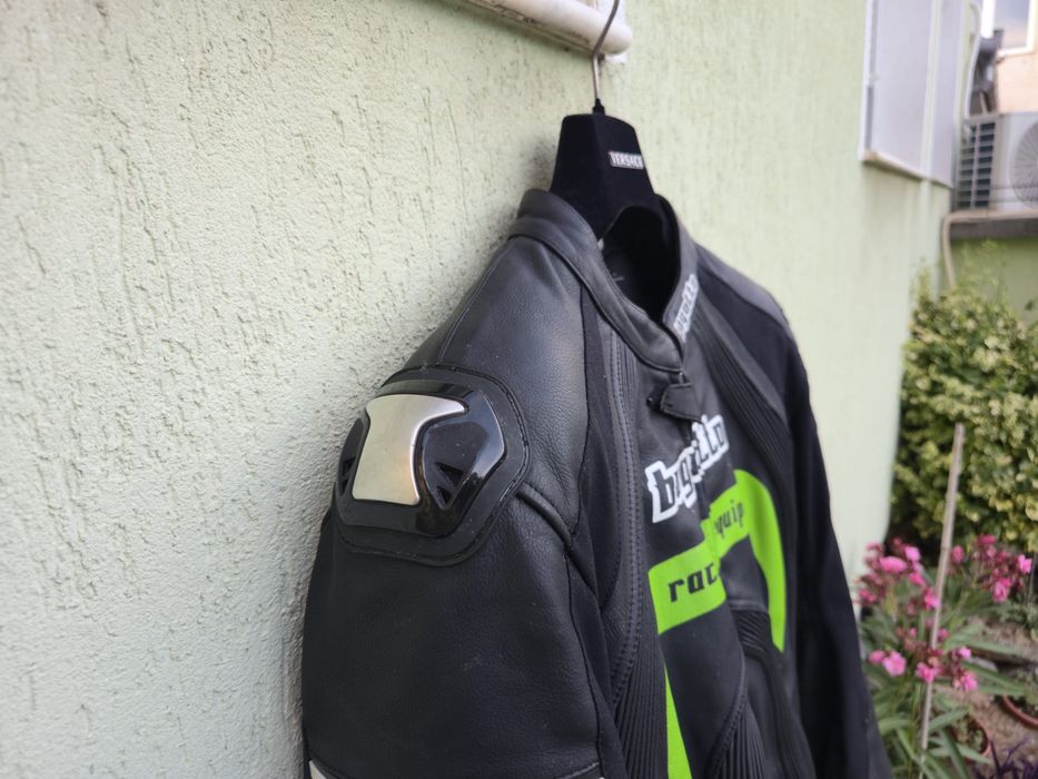Combinezon moto Piele Bogotto marimea 56 aproape nou