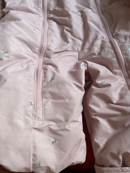 Демисезонный комбинезон на девочку