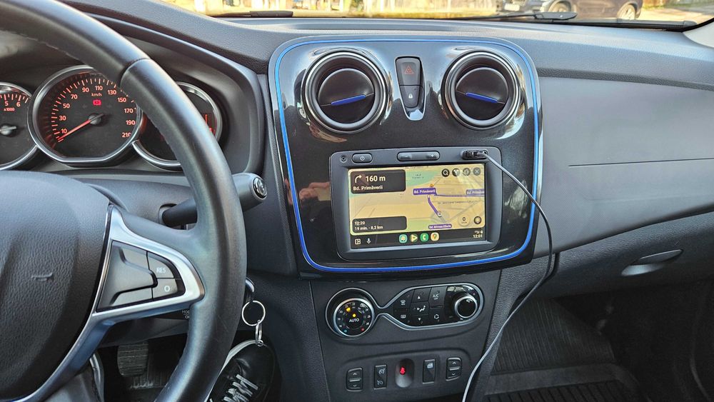 Sandero Stepway SL BlueLine TCE100 GPL garantie activa august 2026