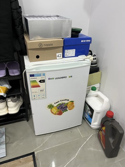 Продам холодильник