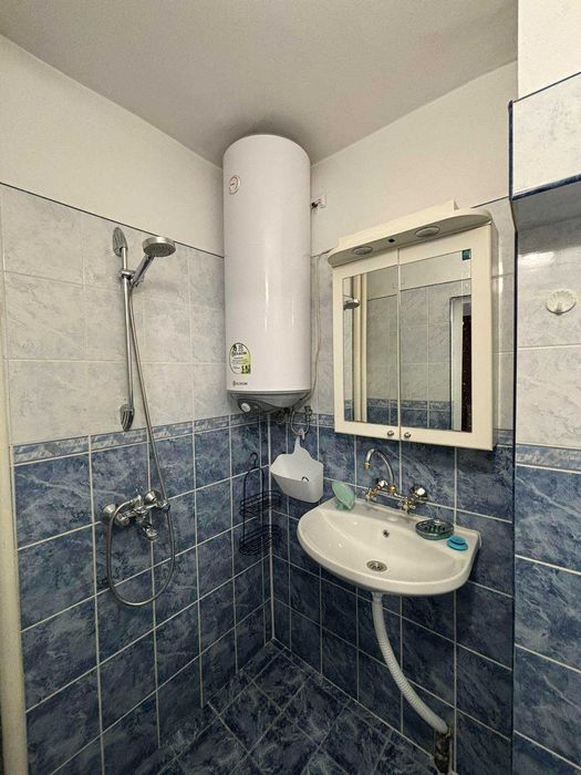 Дава се под наем Двустаен апартамент в Варна, м-т Боровец - юг - 42 кв.м за 382.5 € - Снимка #4