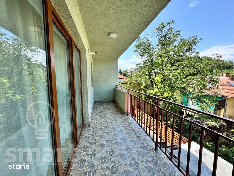 Apartament O Cameră, Centru