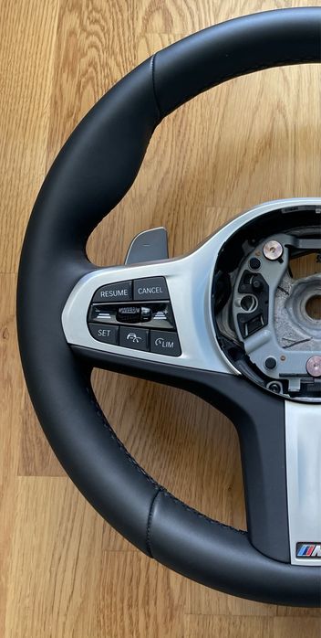 Volan BMW M Sport padele seria 5 8 X5 X6 / G30 G15 G05 G06