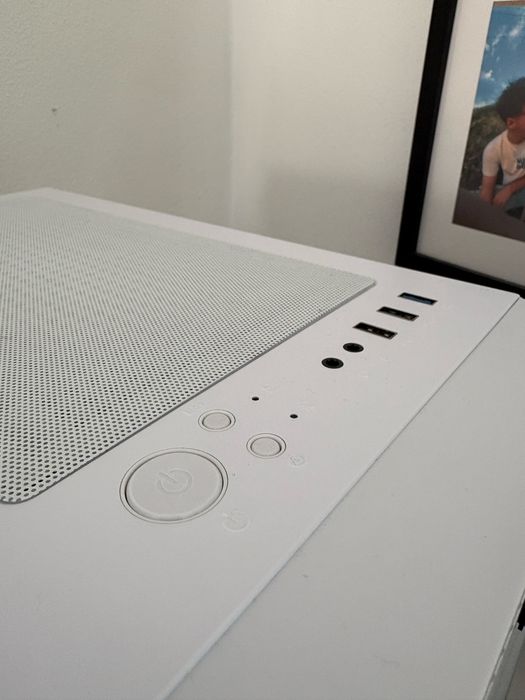 PC GAMING RX 580 8GB /Ryzen 5 3400G/16Gb RAM