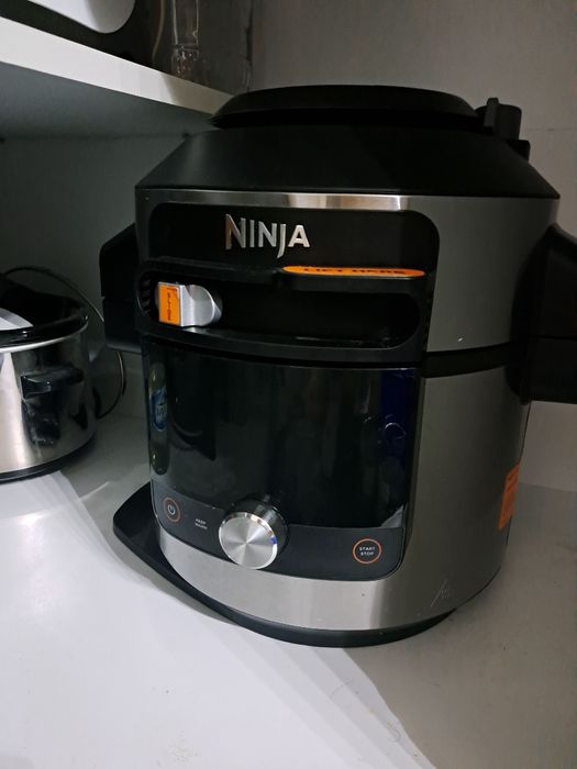 Ninja multicooker. Robot de bucatarie