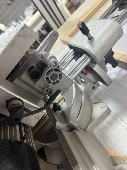 DeWalt углапил за 320000