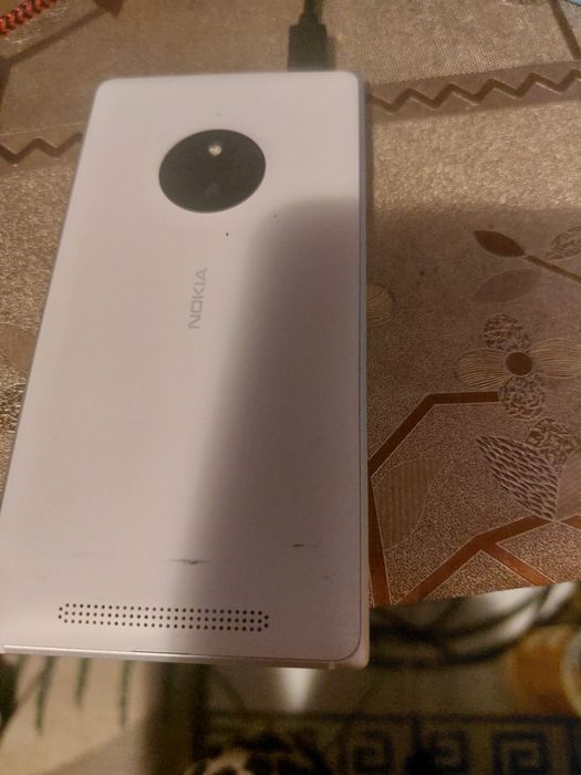 Vând tel nokia lumia 830