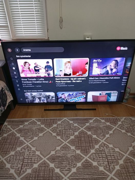 Телевизор Hitachi