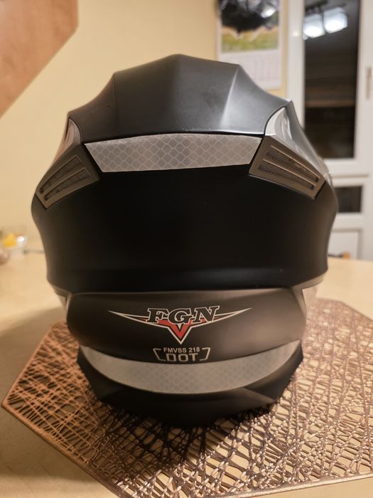 Vand  casca  moto