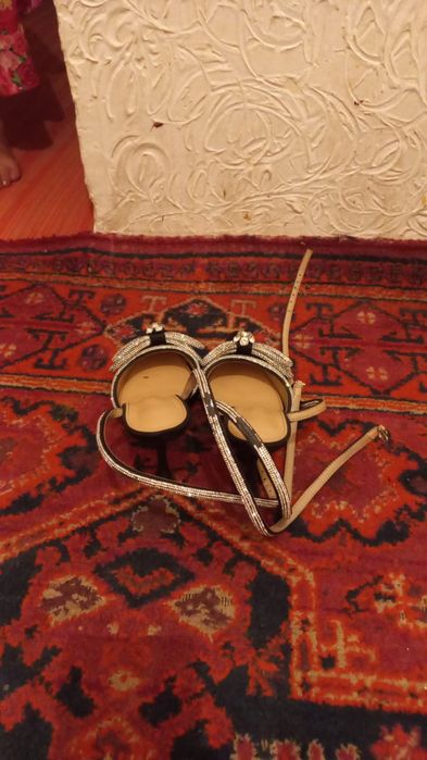 новые туфли с хорошим качеством