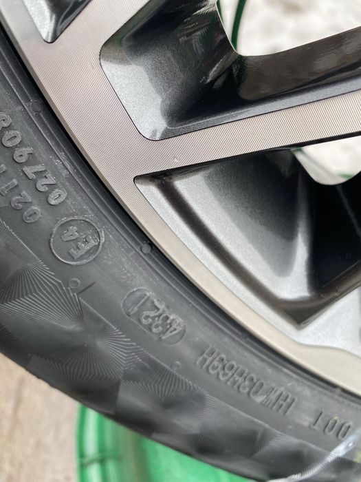 Оригинальный диск на Kia K5 r17