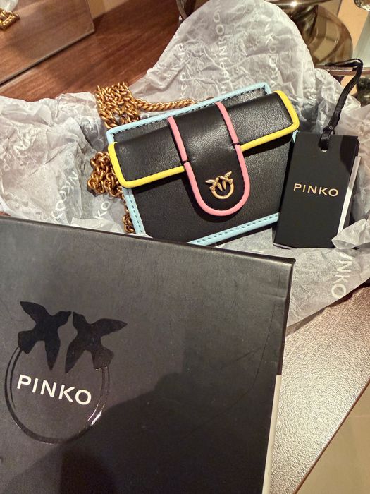 Кард холдър PINKO