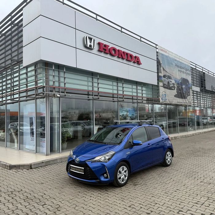 Toyota Yaris YARIS 1.5 hibrid + GPL sol