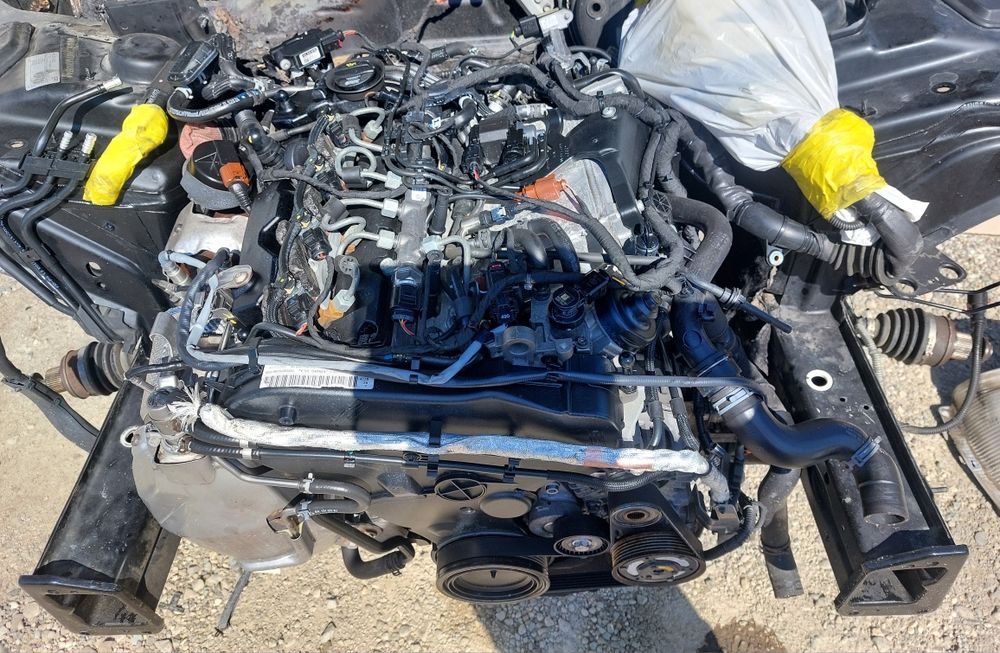 Dezmembrez Audi a4 allroad an 2016