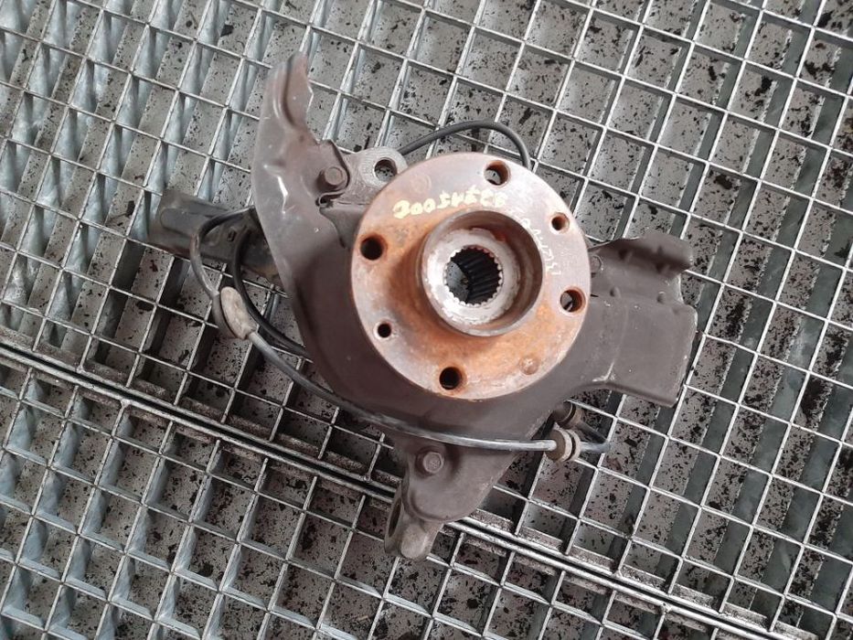 fuzeta dreapta fata 1.9 jtd 937a5000  fiat bravo 2