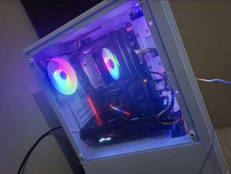 Pc gaming foarte bun