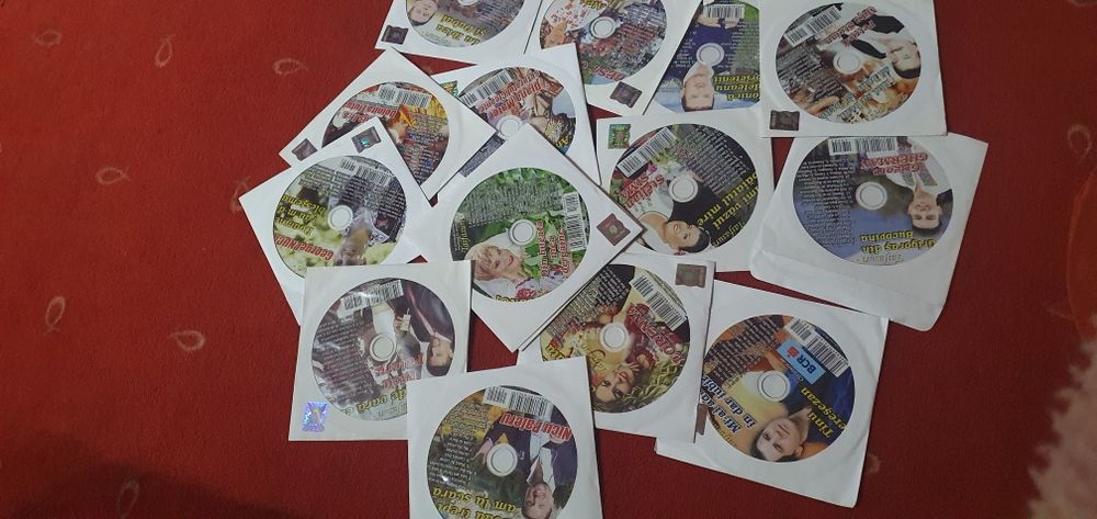 Lot CD muzica românească petrecere neutilizate