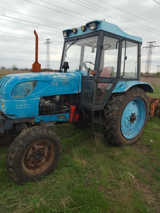 Трактор Болгар 82