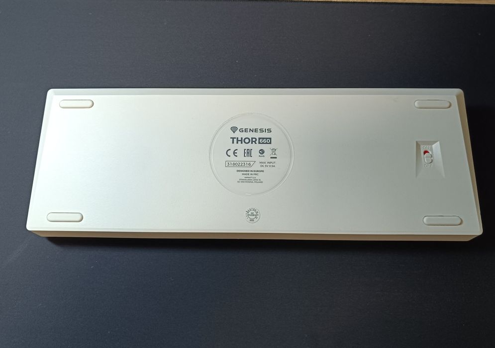 ГЕЙМЪРСКА Клавиатура Genesis Thor 660