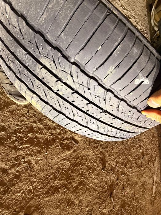 продам 2 колеса toyo