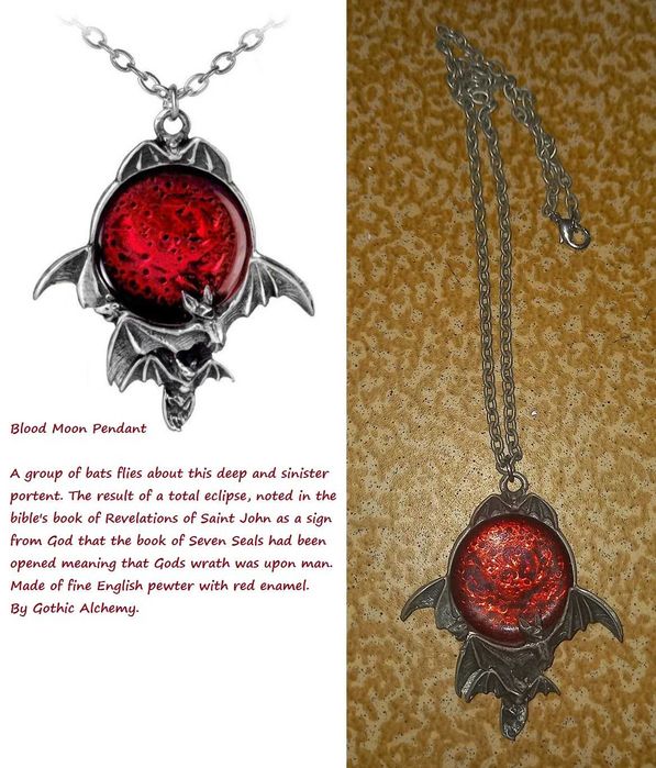 Blood Moon by Alchemy Gothic necklace, gotic rock punk ocazie