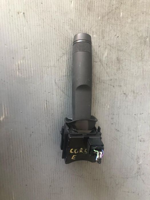 maneta semnalizare opel corsa e