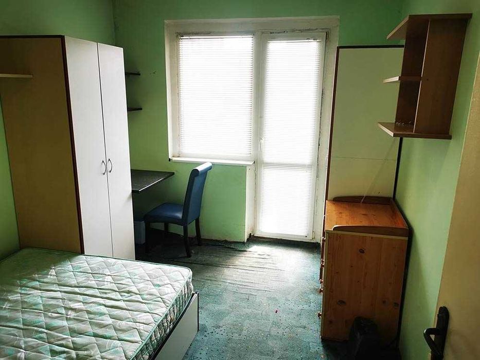 Четиристаен обзаведен апартамент кв. Левски / завод Дружба