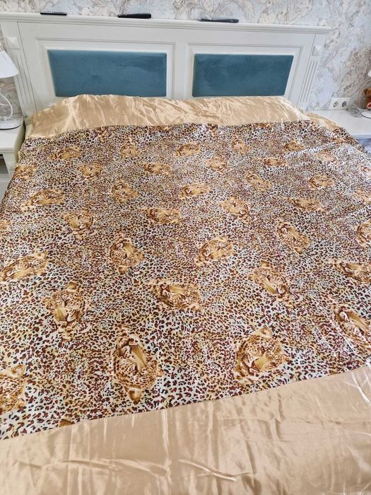 Луксозна олекотена завивка с 2 броя калъфки за възглавници Roxyma