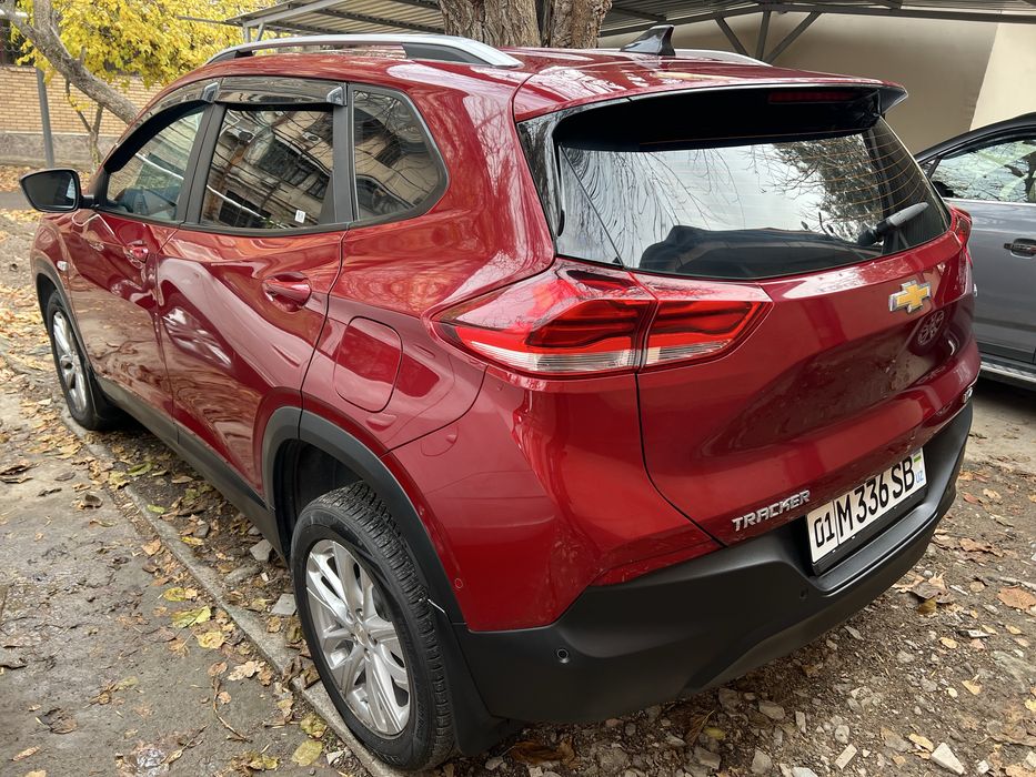 Tracker 2 LTZ (Автомобиль без вложений)