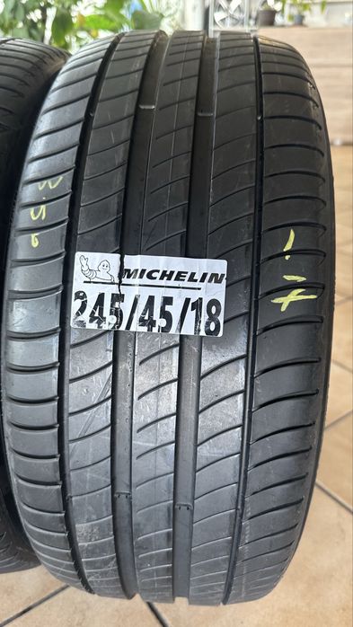 245/45/18 michelin