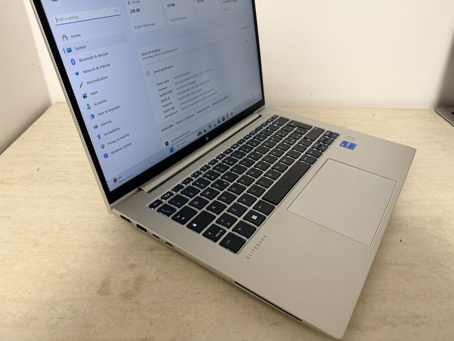 HP Elitebook 840 G9 i5-1245u/ 16 Gb DDR5/ IMPECABIL
