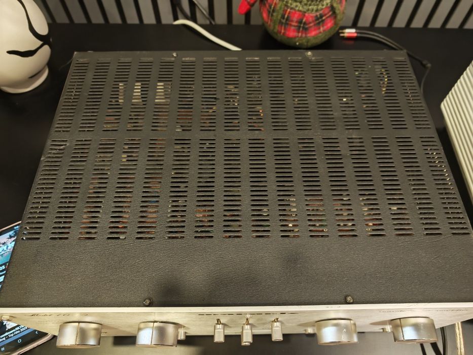 MARANTZ  1090 amplificator vintage 1977 made in Japan 
Marcă Hifi MARA