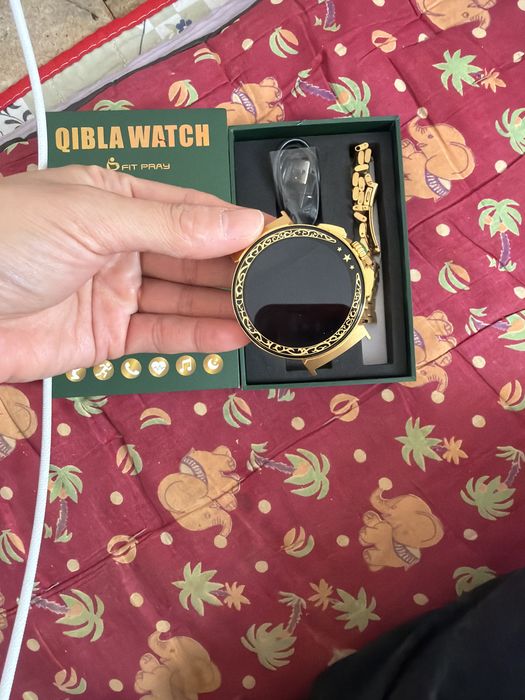 QlBLA WATCH жана турде колданылмаган сатылады