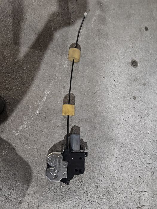 Брава багажник за Мерцедес S клас w221