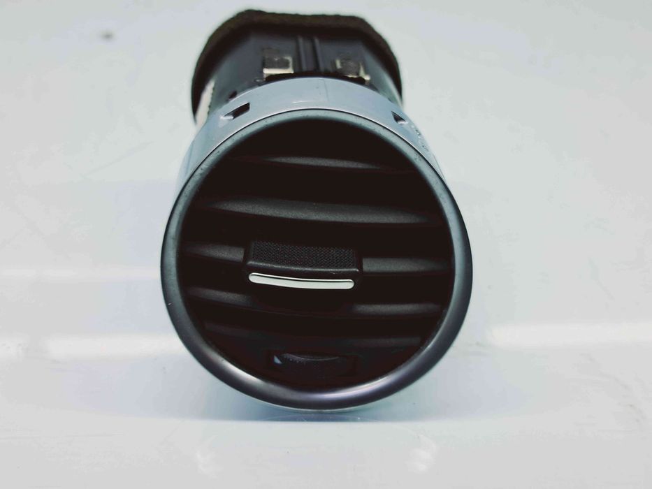 Grila aerisire dreapta Seat Exeo (3R2) [Fabr 2008-2013] 3R0820902