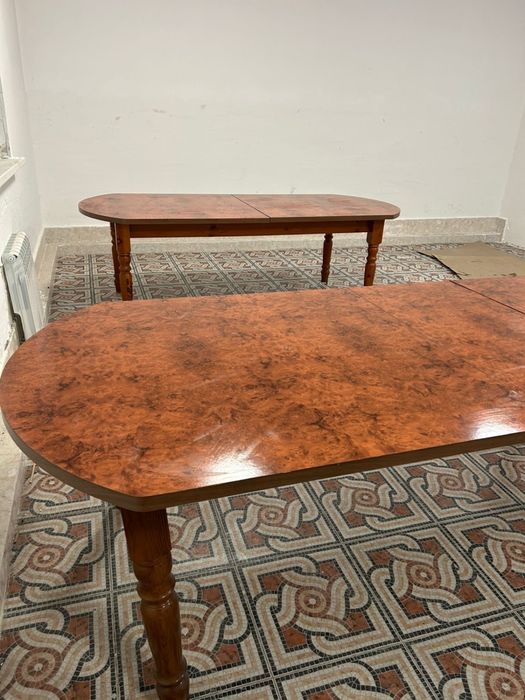 Продаю 4 стол новые