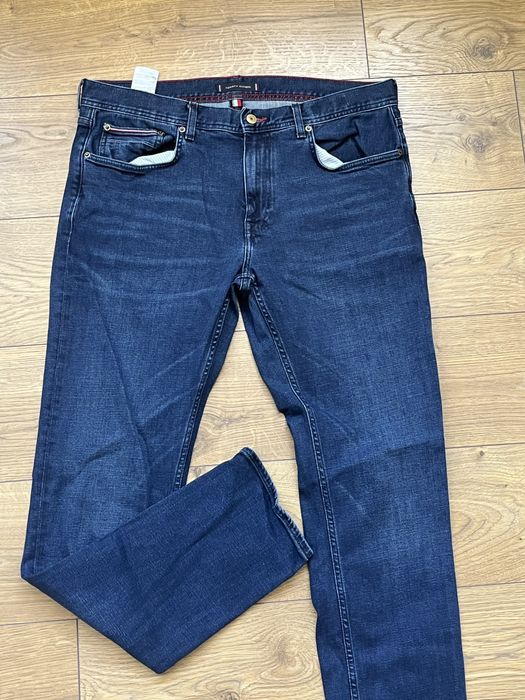 Tommy Hilfiger : Denton Straight - 36 размер / Оригинал