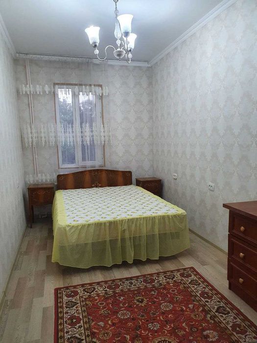 At Продается чистая 2 ком. на  Кадышева Авиасозлар-1
