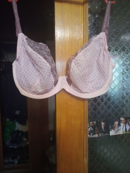 Продаю бюстгальтер хорошего качества